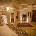 Zara Cave Hotel