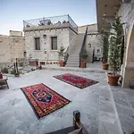 Hotel Zara Cave