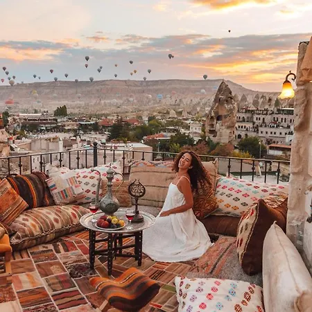 Zara Cave Otel