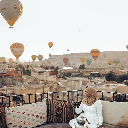 Zara Cave Hotel 2*