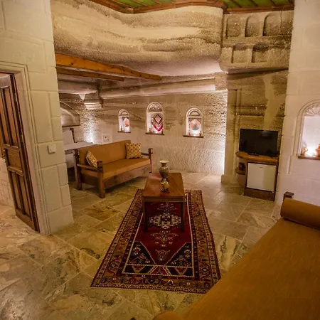 Zara Cave Hotel 2*
