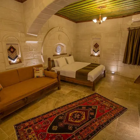 Zara Cave Hotel 2*