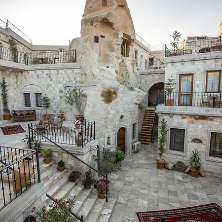 Hotel Zara Cave