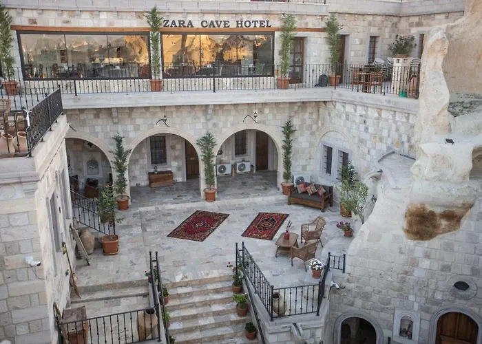 Zara Cave Γκόρεμε